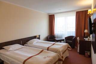Отель Hotel Ostrawa Водзислав-Слёнски Двухместный номер с 1 кроватью или 2 отдельными кроватями-7